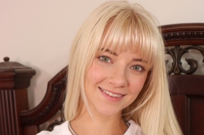 Riley Star Crowned April Nookies Model of the Month